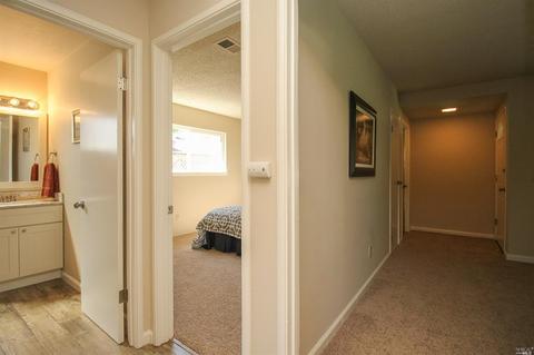 2060 Robin Dr, Fairfield, CA 94533 photo 11