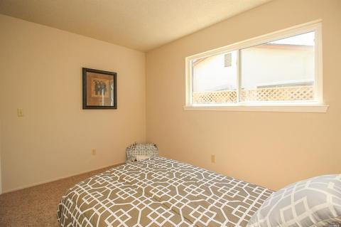 2060 Robin Dr, Fairfield, CA 94533 photo 13