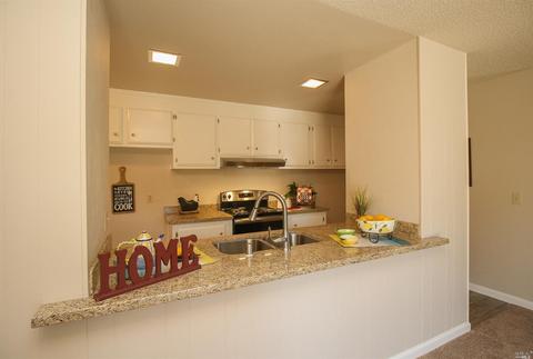 2060 Robin Dr, Fairfield, CA 94533 photo 32
