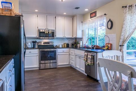 606 Hawk Dr, Vacaville, CA 95687 photo 9