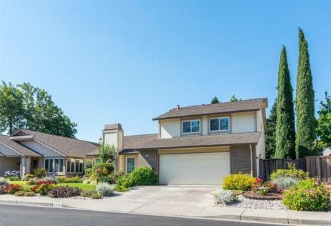 606 Hawk Dr, Vacaville, CA 95687 photo 4