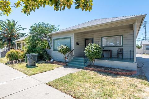 717 Broadway St, Fairfield, CA 94533 photo 1