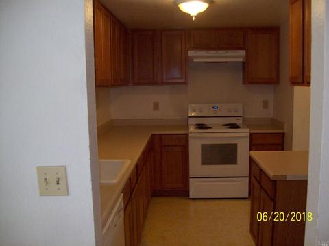 174 Del Sur Ct, Fairfield, CA 94533 photo 8