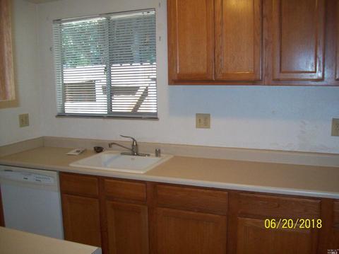174 Del Sur Ct, Fairfield, CA 94533 photo 9