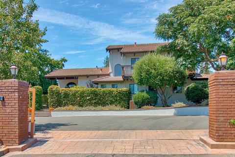 10 Capitola Ct, Napa, CA 94559 photo 2