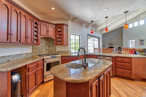 10 Capitola Ct, Napa, CA 94559 photo 12