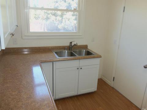 513 Hilton Ave, Vallejo, CA 94591 photo 6