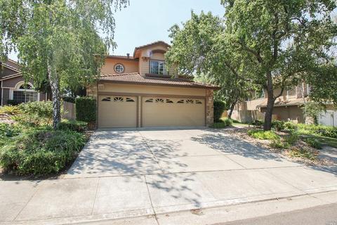 3135 Cherry Valley Cir, Fairfield, CA 94534 photo 2