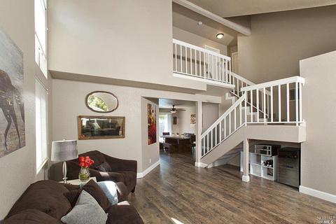 504 Gertrude Dr, Windsor, CA 95492 photo 8