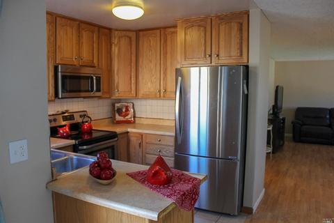 194 Candy Dr, Vallejo, CA 94589 photo 8