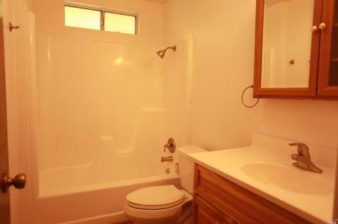 800 Colleen Dr, Windsor, CA 95492 photo 13