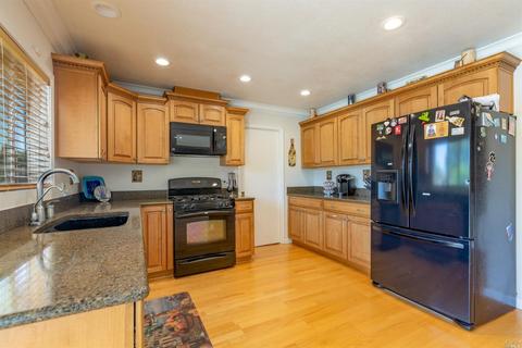 3498 Springfield Dr, Fairfield, CA 94534 photo 8