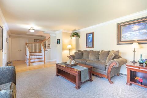 3498 Springfield Dr, Fairfield, CA 94534 photo 6