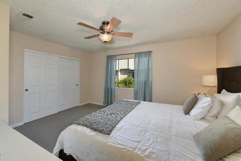 27 Front St #E, Healdsburg, CA 95448 photo 8