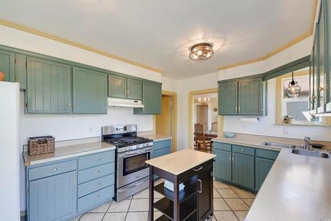 184 Mountain View Ave, Vallejo, CA 94590 photo 16
