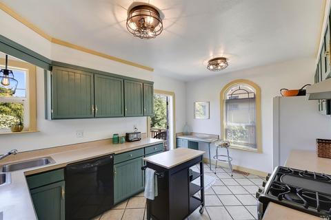 184 Mountain View Ave, Vallejo, CA 94590 photo 17