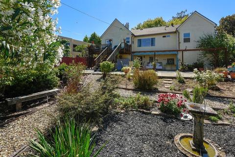 184 Mountain View Ave, Vallejo, CA 94590 photo 29