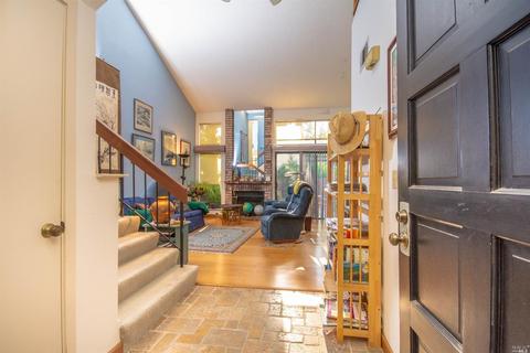 2720 Perch Dr, Napa, CA 94558 photo 8