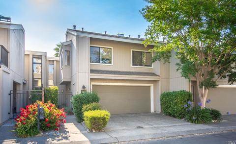 2720 Perch Dr, Napa, CA 94558 photo 2