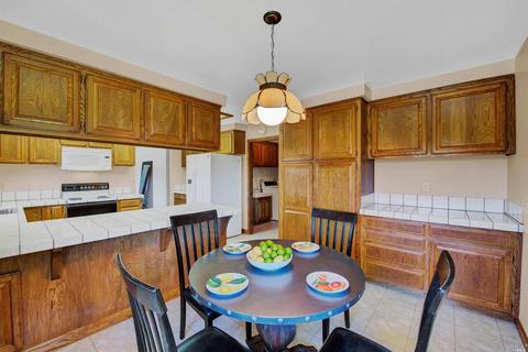 2970 Burbank Dr, Fairfield, CA 94534 photo 17
