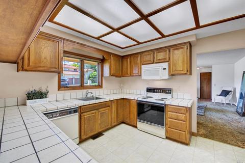 2970 Burbank Dr, Fairfield, CA 94534 photo 13