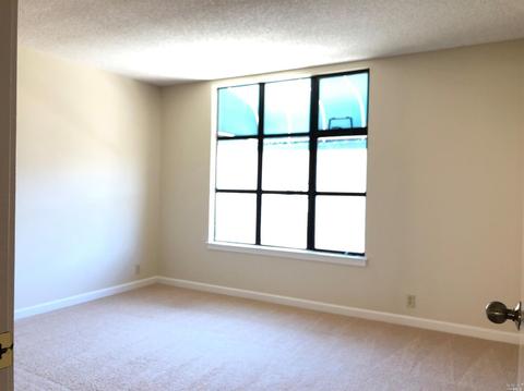143 Nantucket Ln, Vallejo, CA 94590 photo 14