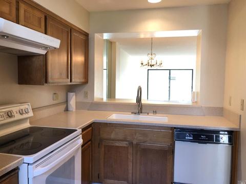 143 Nantucket Ln, Vallejo, CA 94590 photo 5