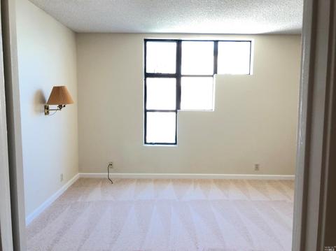 143 Nantucket Ln, Vallejo, CA 94590 photo 20
