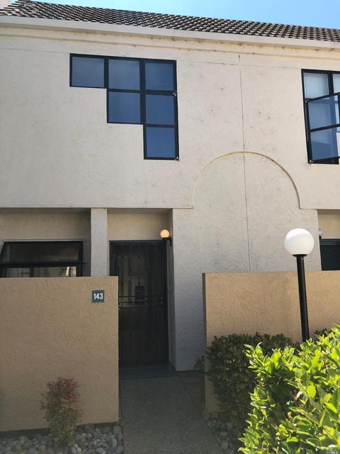 143 Nantucket Ln, Vallejo, CA 94590 photo 1