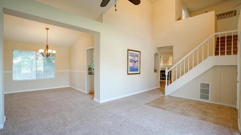 112 Stuart Ct, Vacaville, CA 95687 photo 4