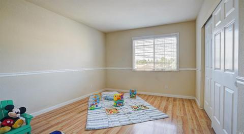 112 Stuart Ct, Vacaville, CA 95687 photo 25