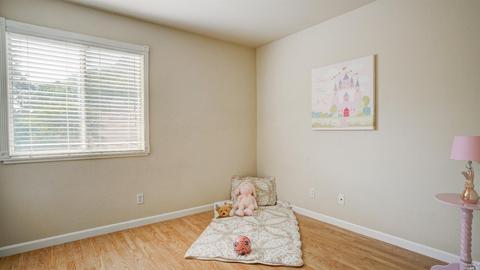 112 Stuart Ct, Vacaville, CA 95687 photo 23