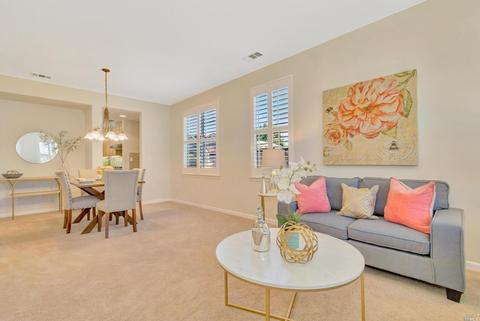 384 Wool Ct, Benicia, CA 94510 photo 5