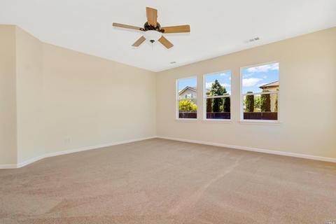 384 Wool Ct, Benicia, CA 94510 photo 24