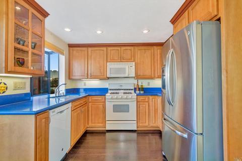 300 Yachtsman Dr, Vallejo, CA 94591 photo 17