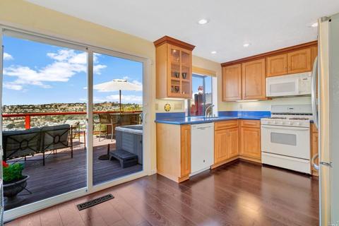 300 Yachtsman Dr, Vallejo, CA 94591 photo 20