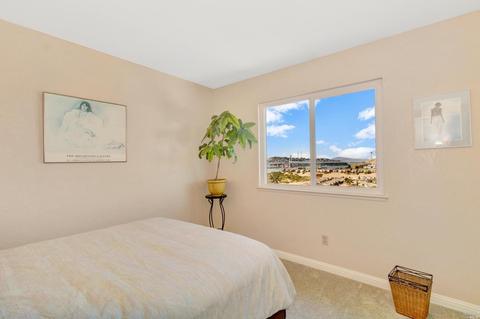 300 Yachtsman Dr, Vallejo, CA 94591 photo 28
