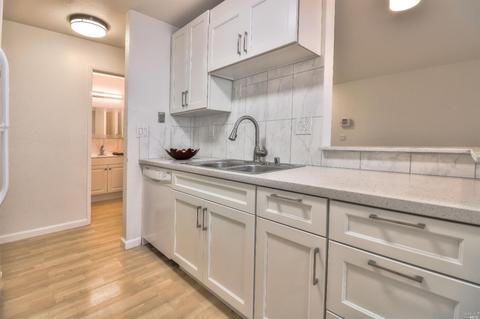 421 Lighthouse Dr, Vallejo, CA 94590 photo 11