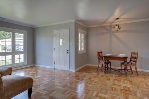 301 Concord St, Vallejo, CA 94591 photo 2