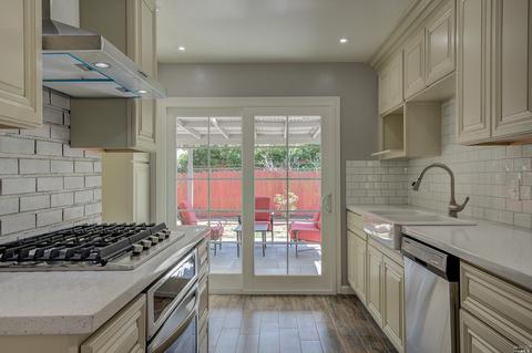 301 Concord St, Vallejo, CA 94591 photo 10
