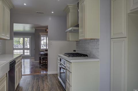301 Concord St, Vallejo, CA 94591 photo 7