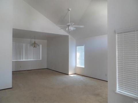 2938 Banyan Ct, Fairfield, CA 94533 photo 4