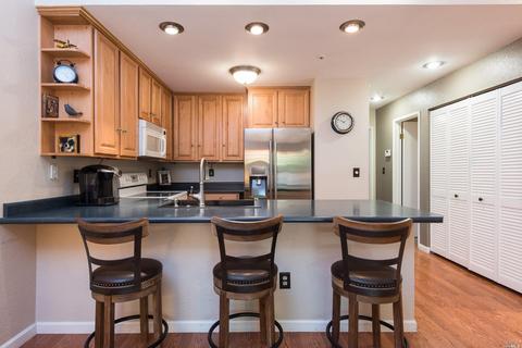 77 Creek Ct, Cotati, CA 94931 photo 6