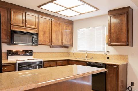 2857 Calaveras Dr, Fairfield, CA 94534 photo 4