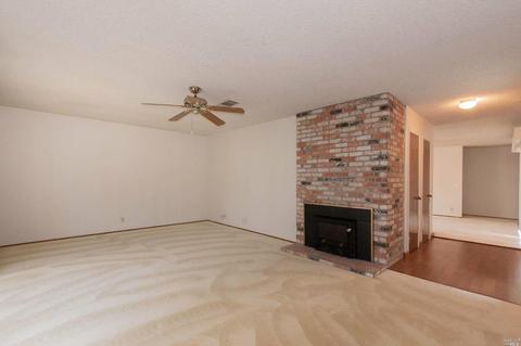 2857 Calaveras Dr, Fairfield, CA 94534 photo 7
