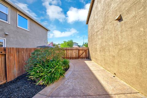575 Ruby Dr, Vacaville, CA 95687 photo 44