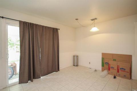 1206 Needham Dr, Vacaville, CA 95687 photo 11