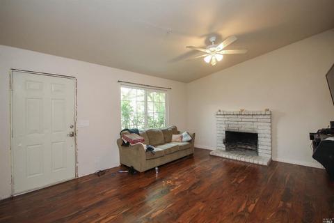 1206 Needham Dr, Vacaville, CA 95687 photo 5