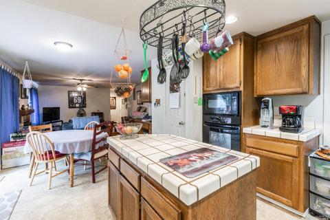 8605 Lasker Ln, Cotati, CA 94931 photo 6