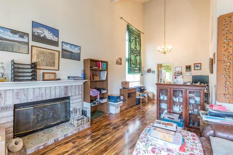 8605 Lasker Ln, Cotati, CA 94931 photo 3